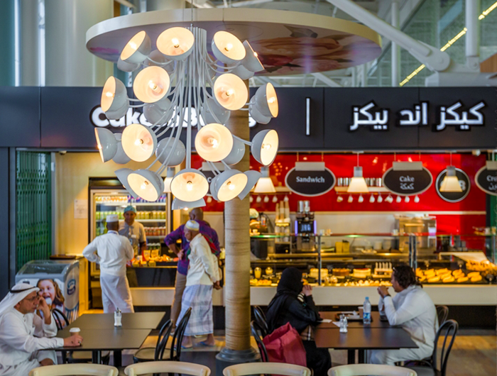 المطاعم والكافيهات